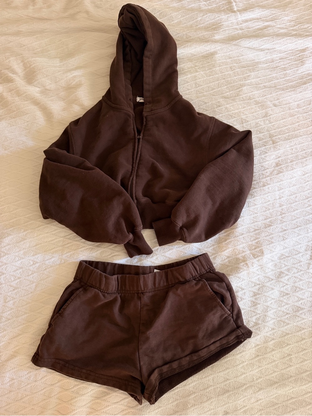 Garage brown set